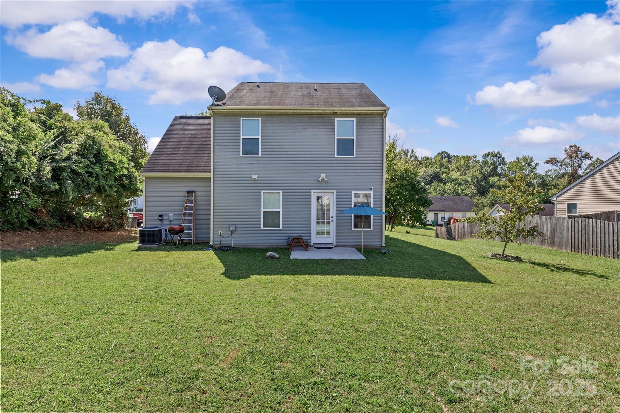2213 Levisey Lane
