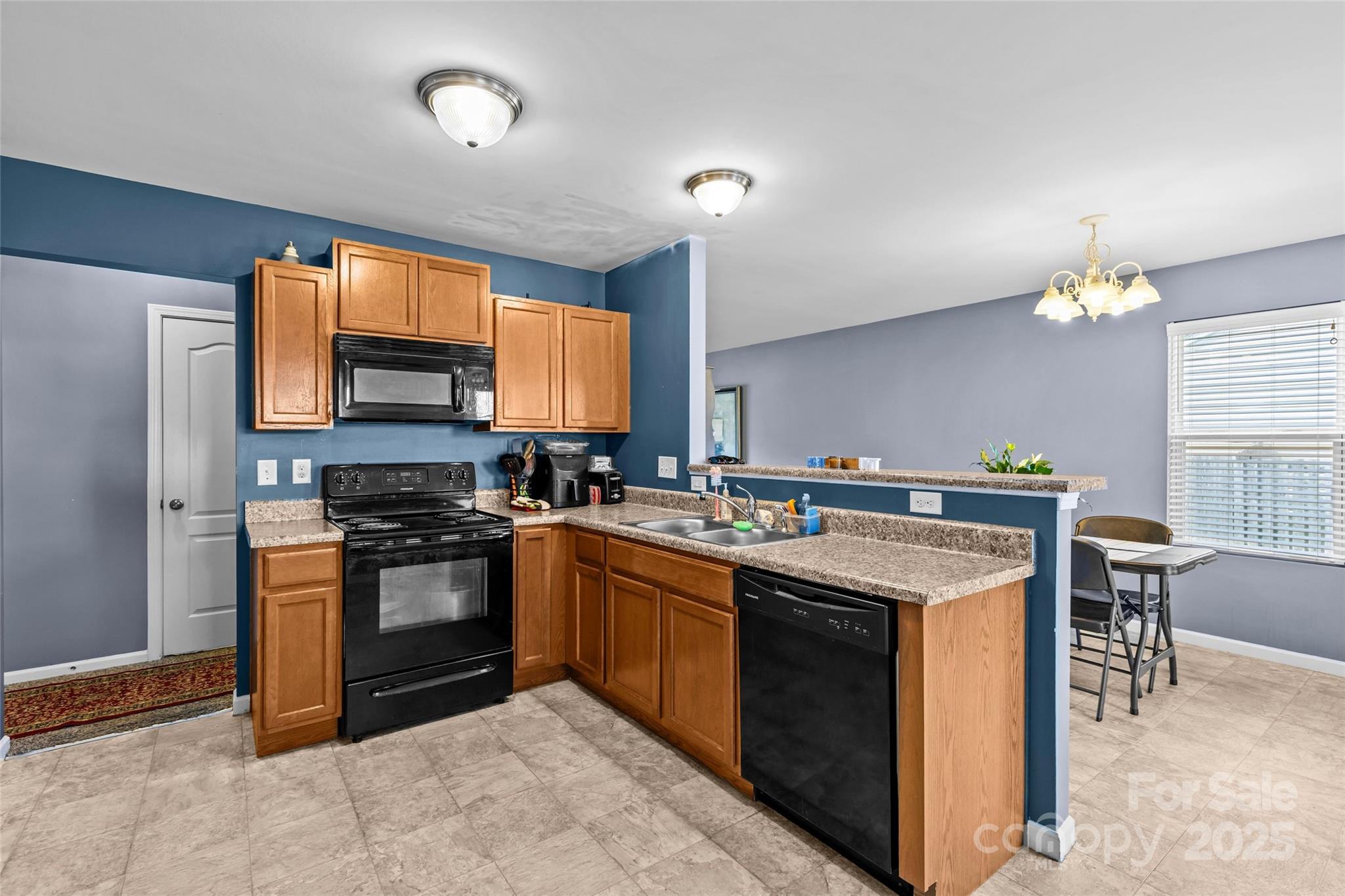 2213 Levisey Lane