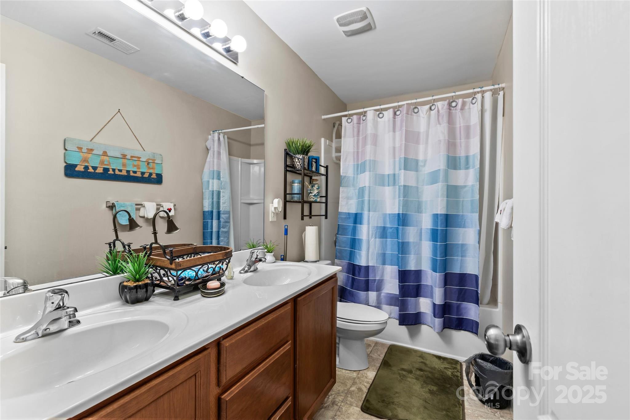 2213 Levisey Lane