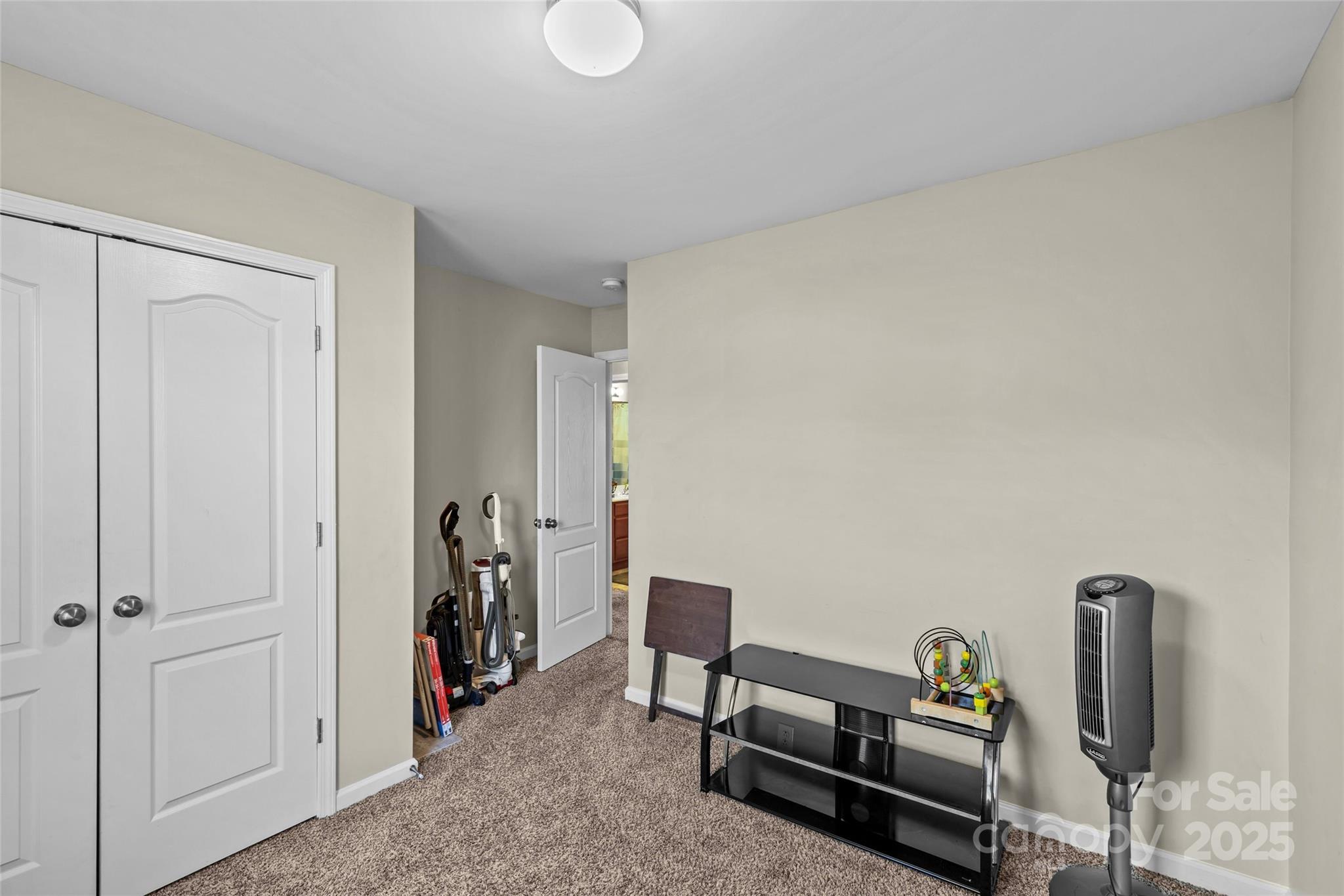 2213 Levisey Lane