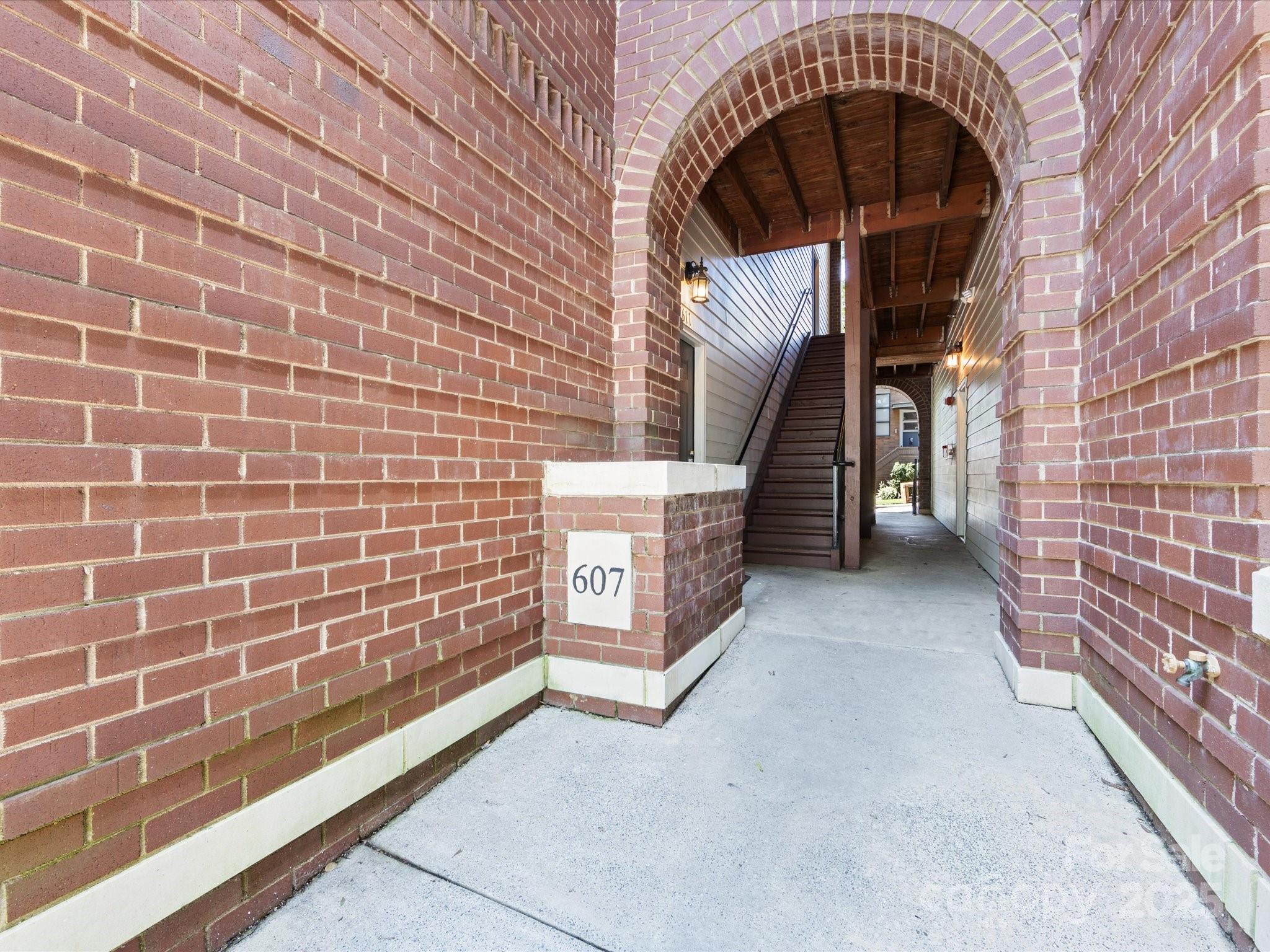 611 Garden District Drive