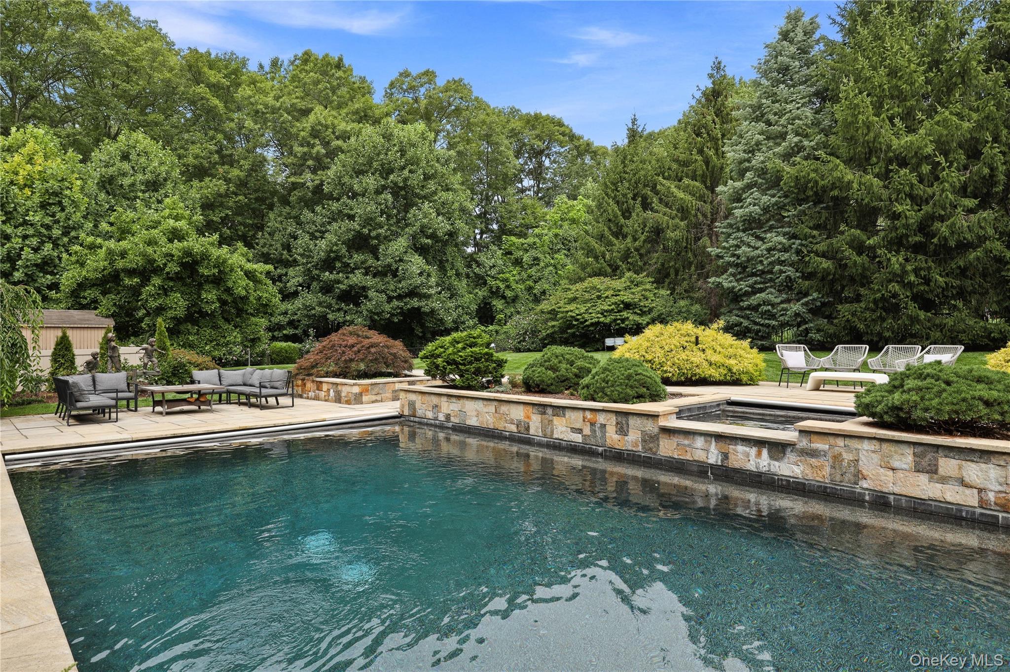 48 Stonewall Circle