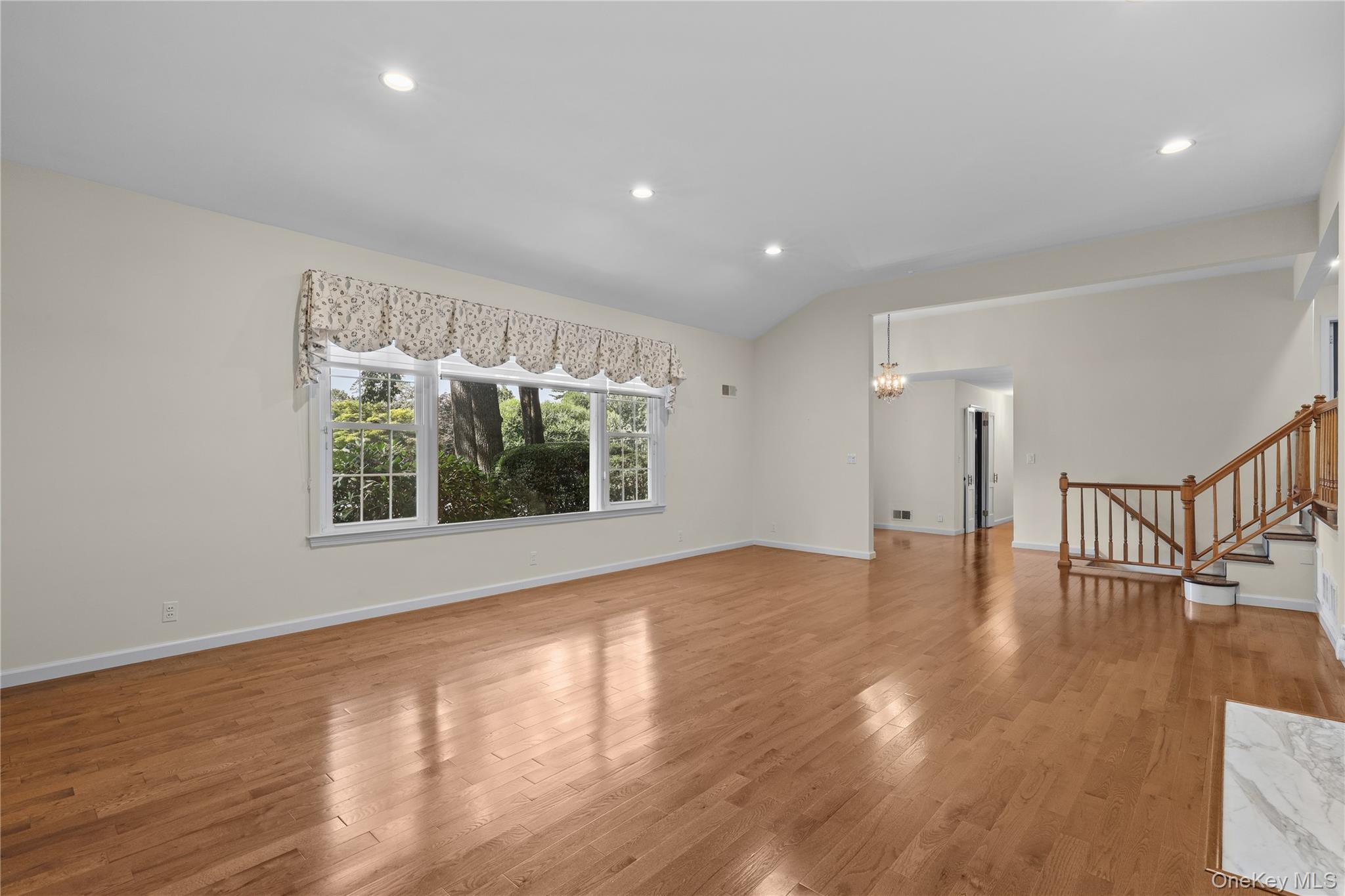 21 Iroquois Trail