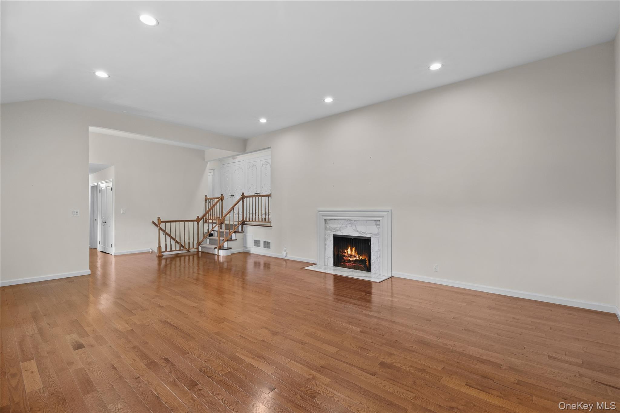21 Iroquois Trail