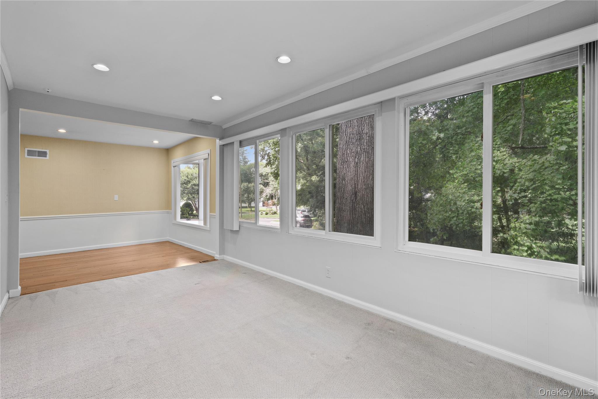 21 Iroquois Trail