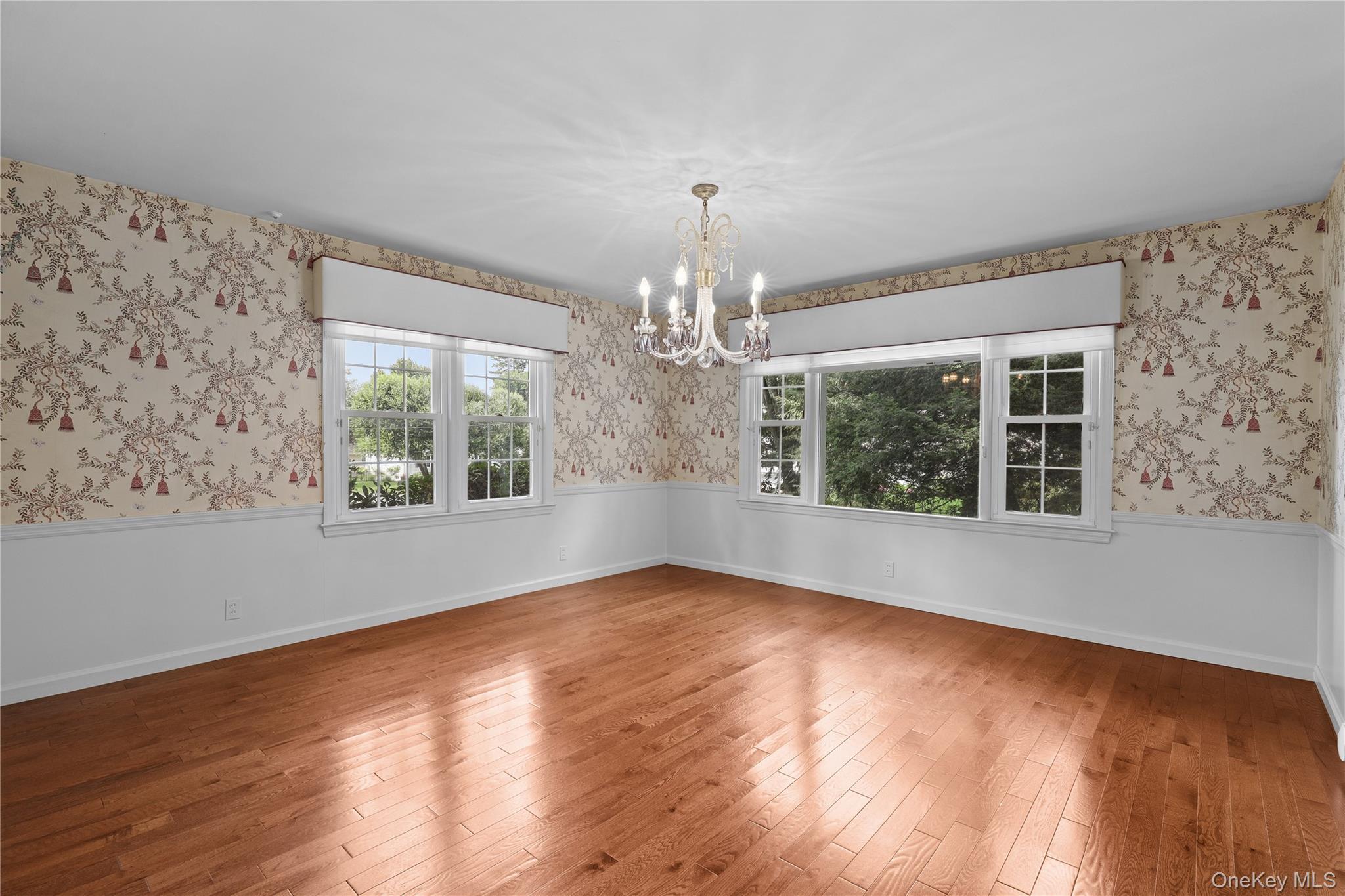 21 Iroquois Trail