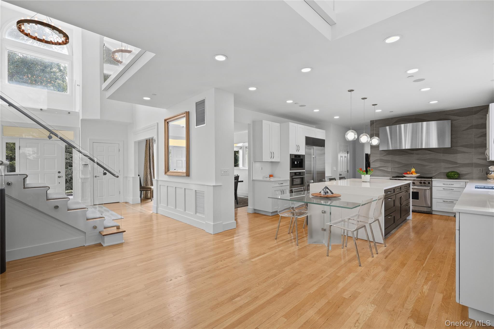 32 Buckout Road