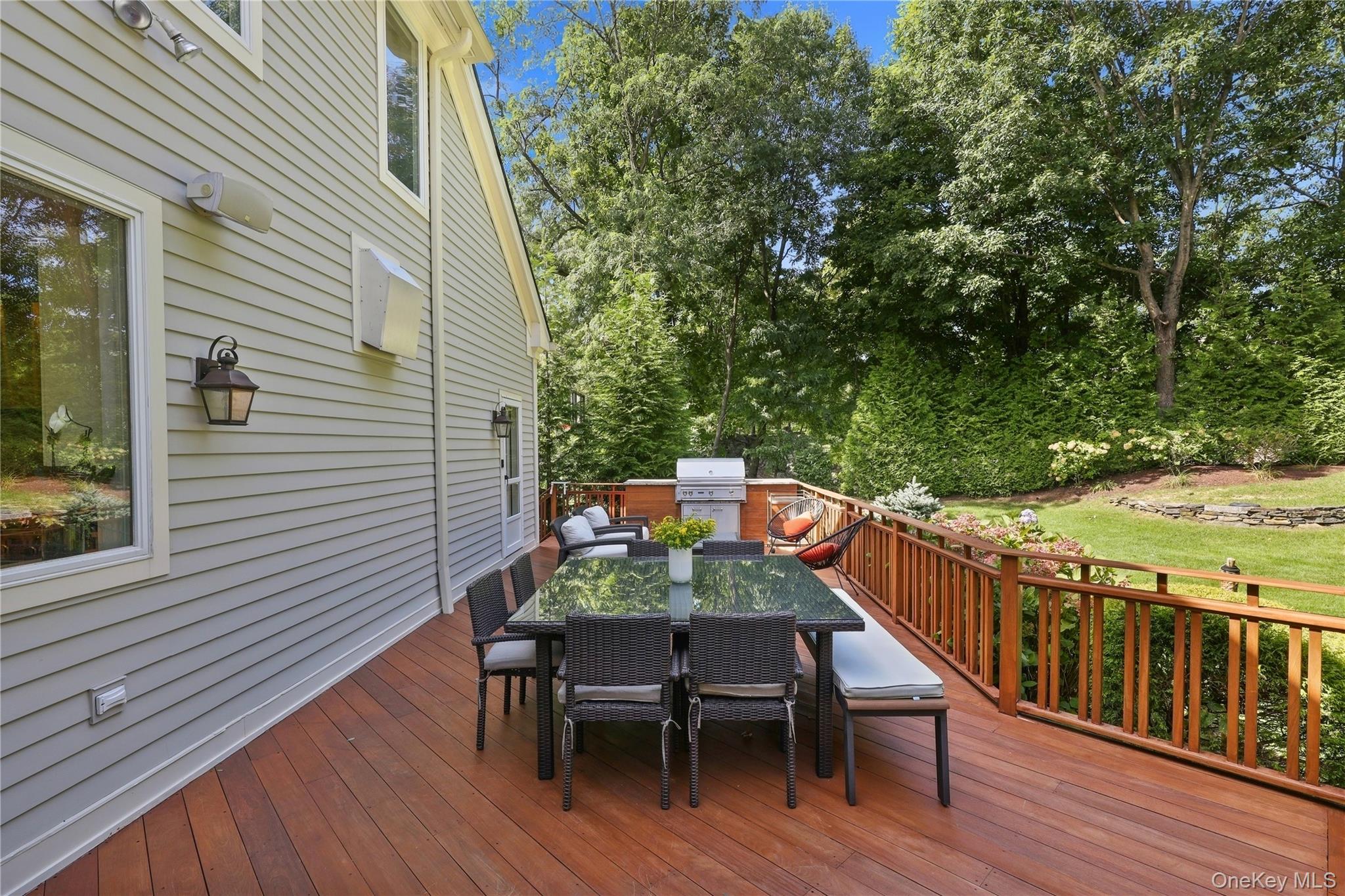 32 Buckout Road