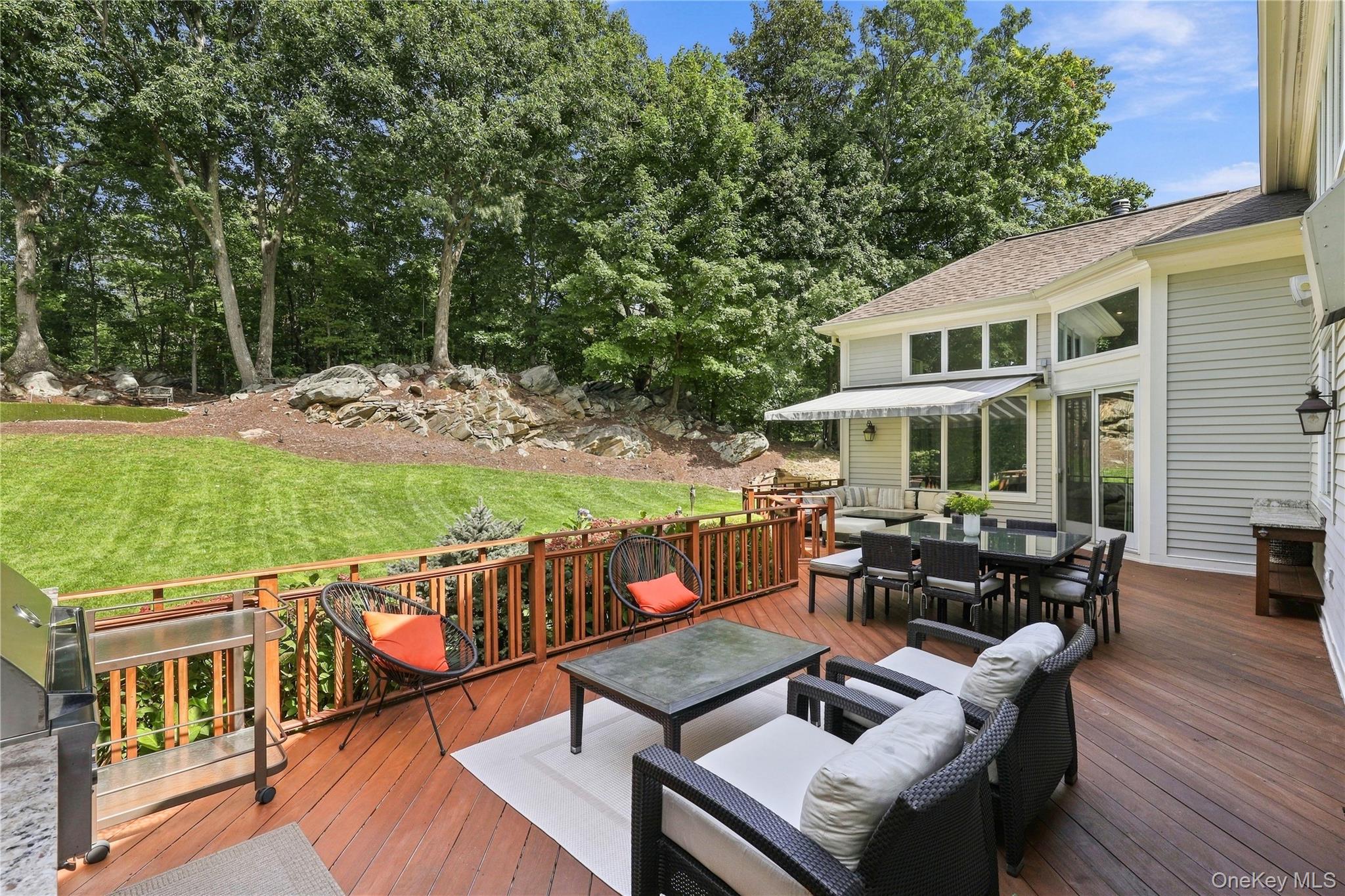 32 Buckout Road