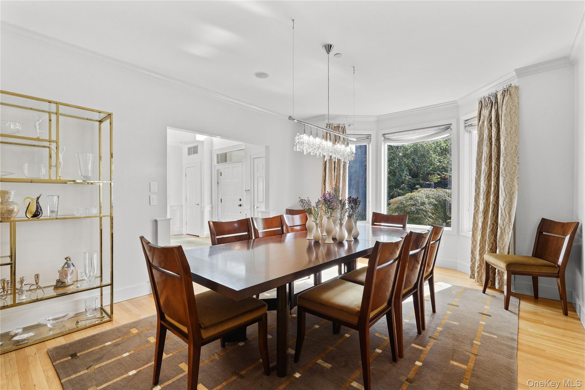 32 Buckout Road