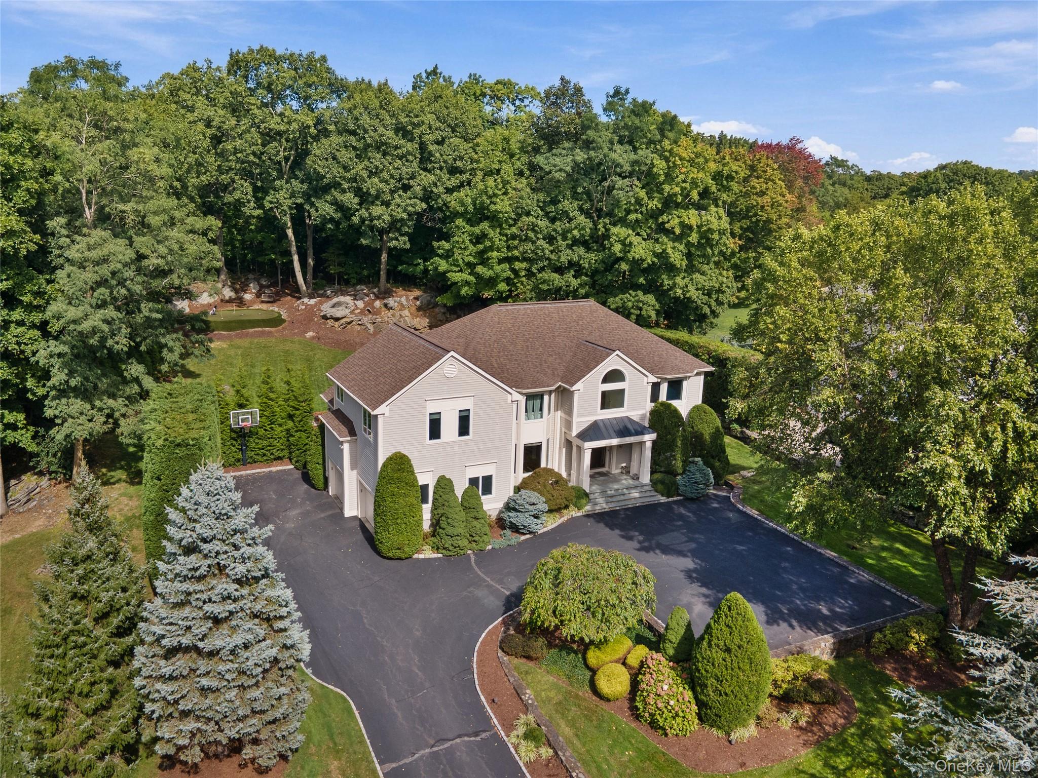 32 Buckout Road