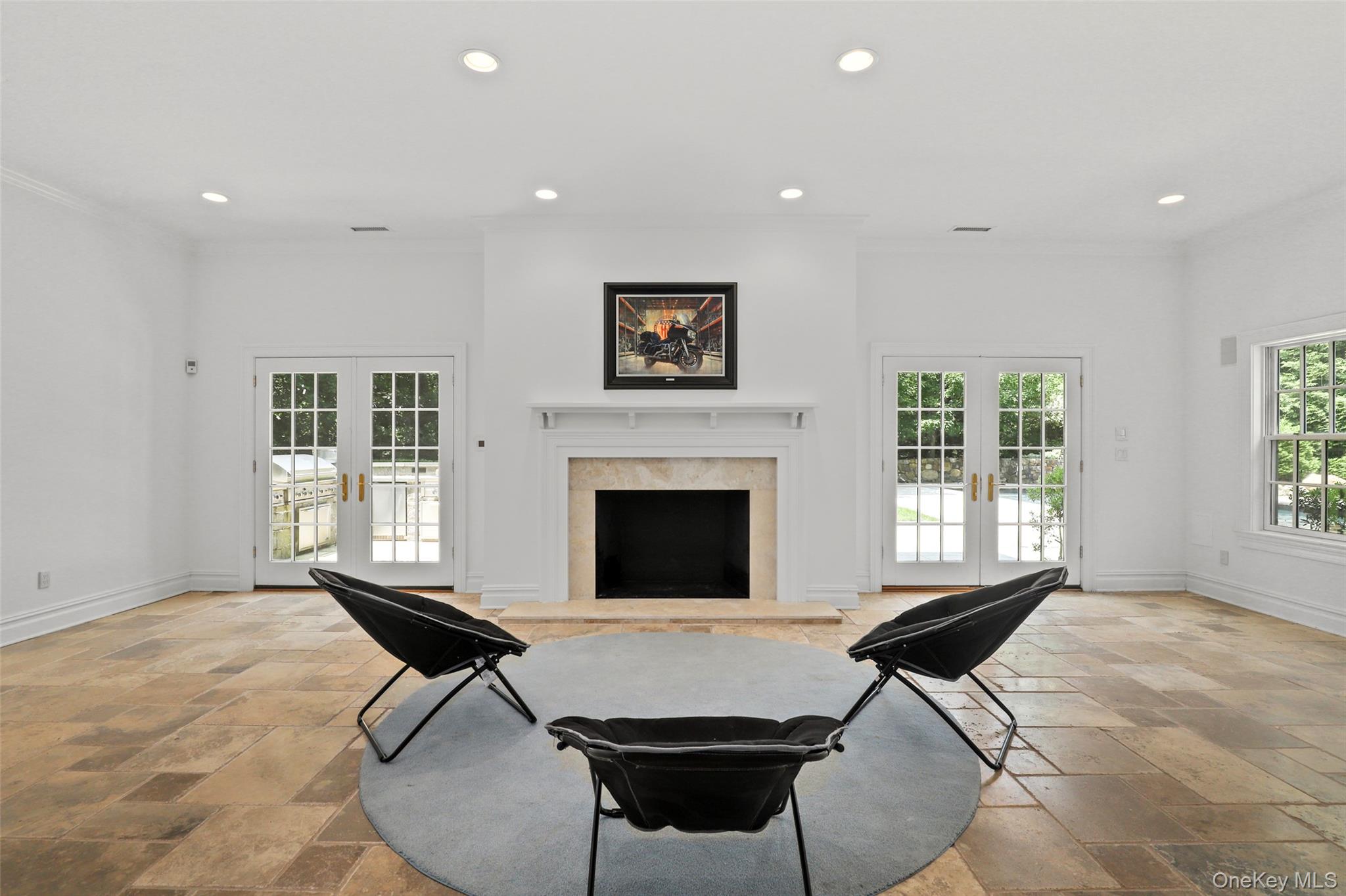 17 Cooper Road