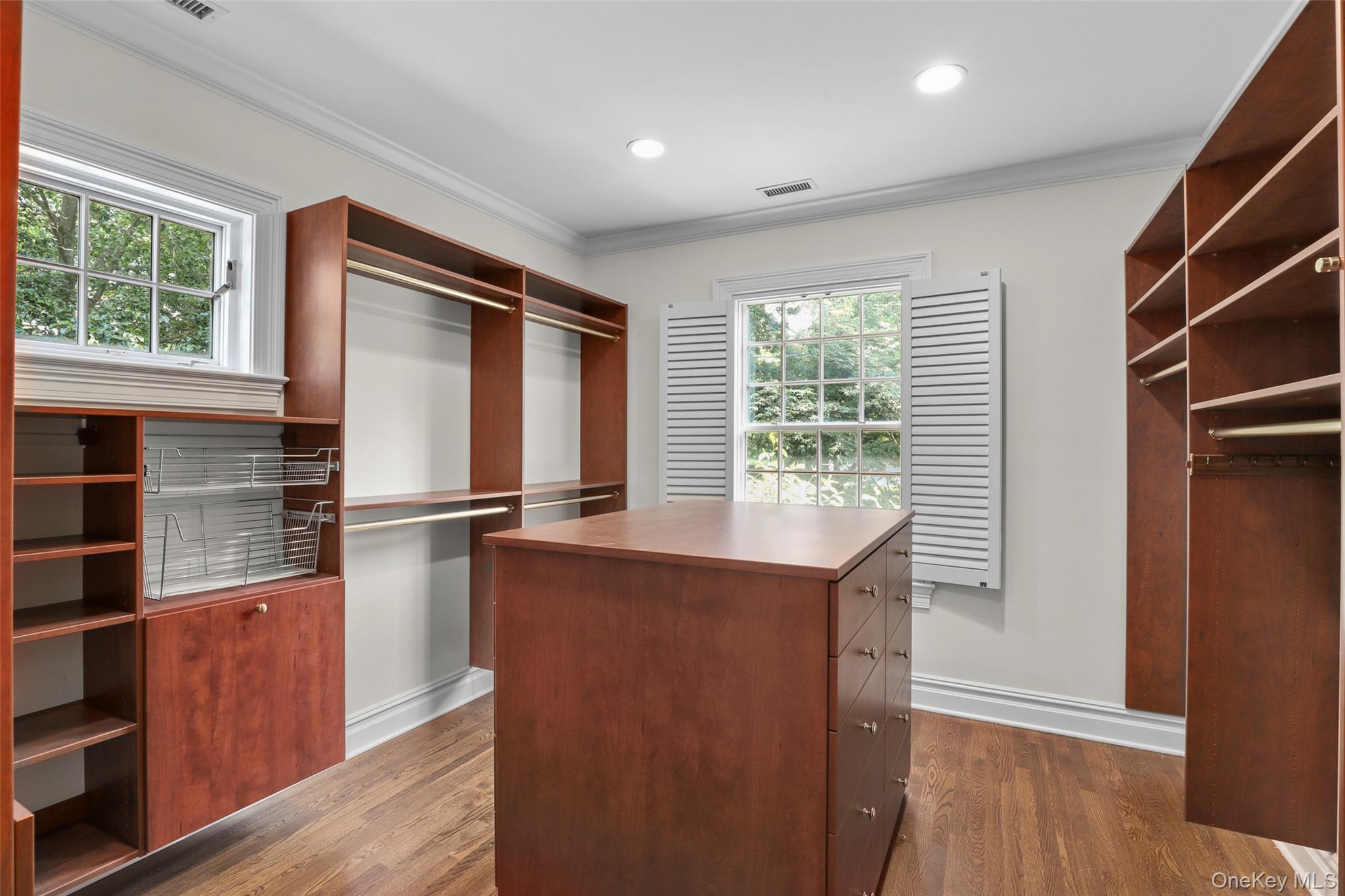 17 Cooper Road