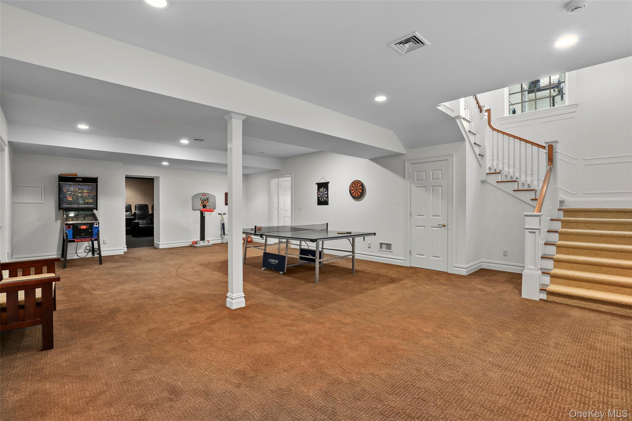 17 Cooper Road