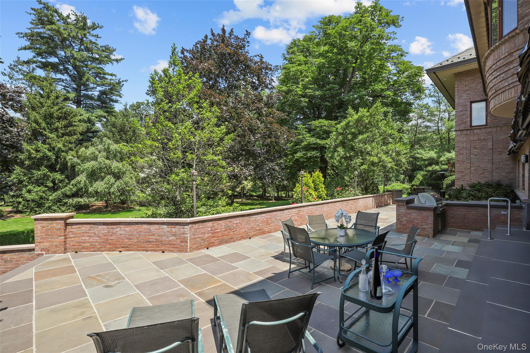 7 Rockledge Road