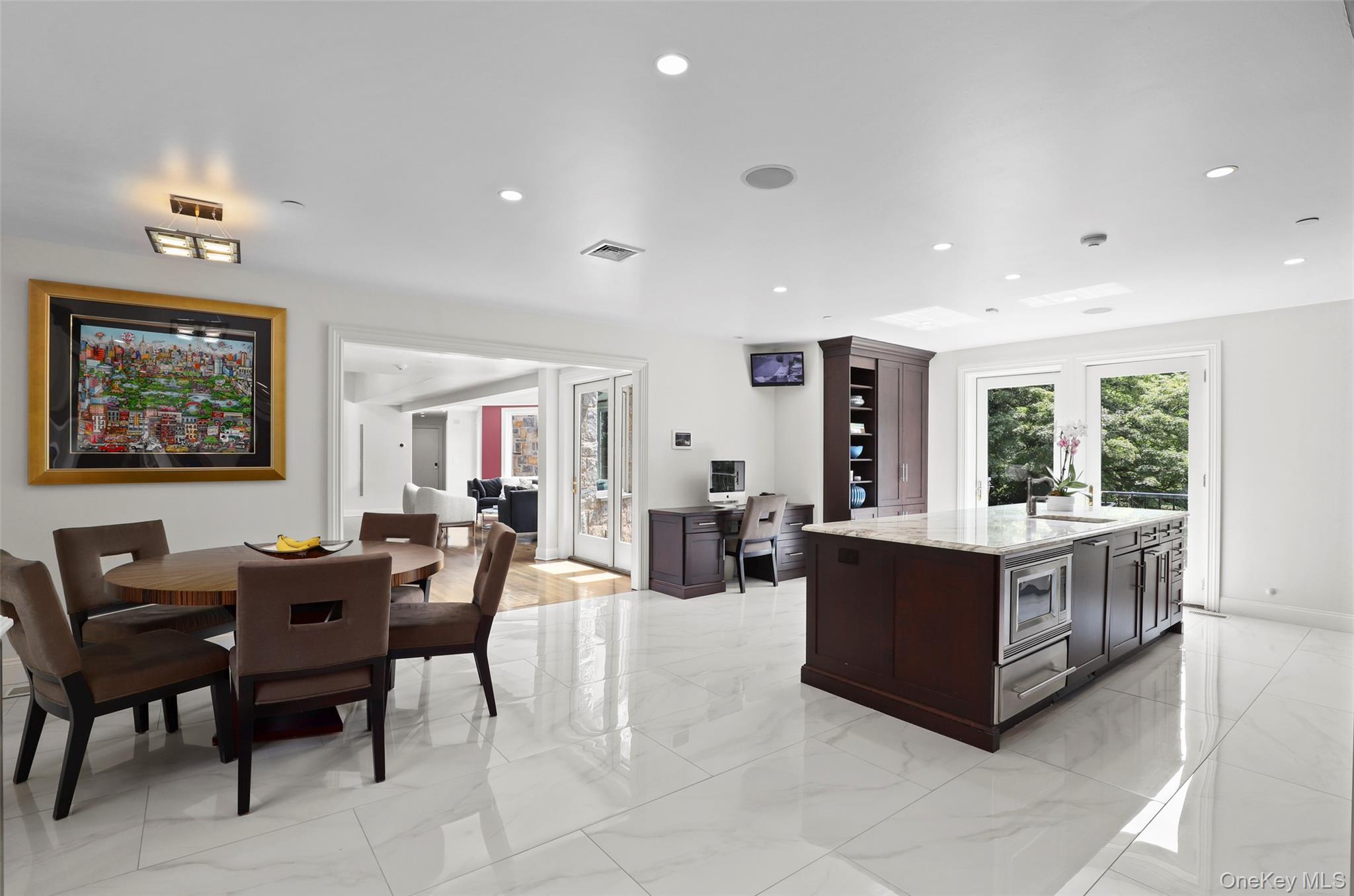 383 Woodlands Road