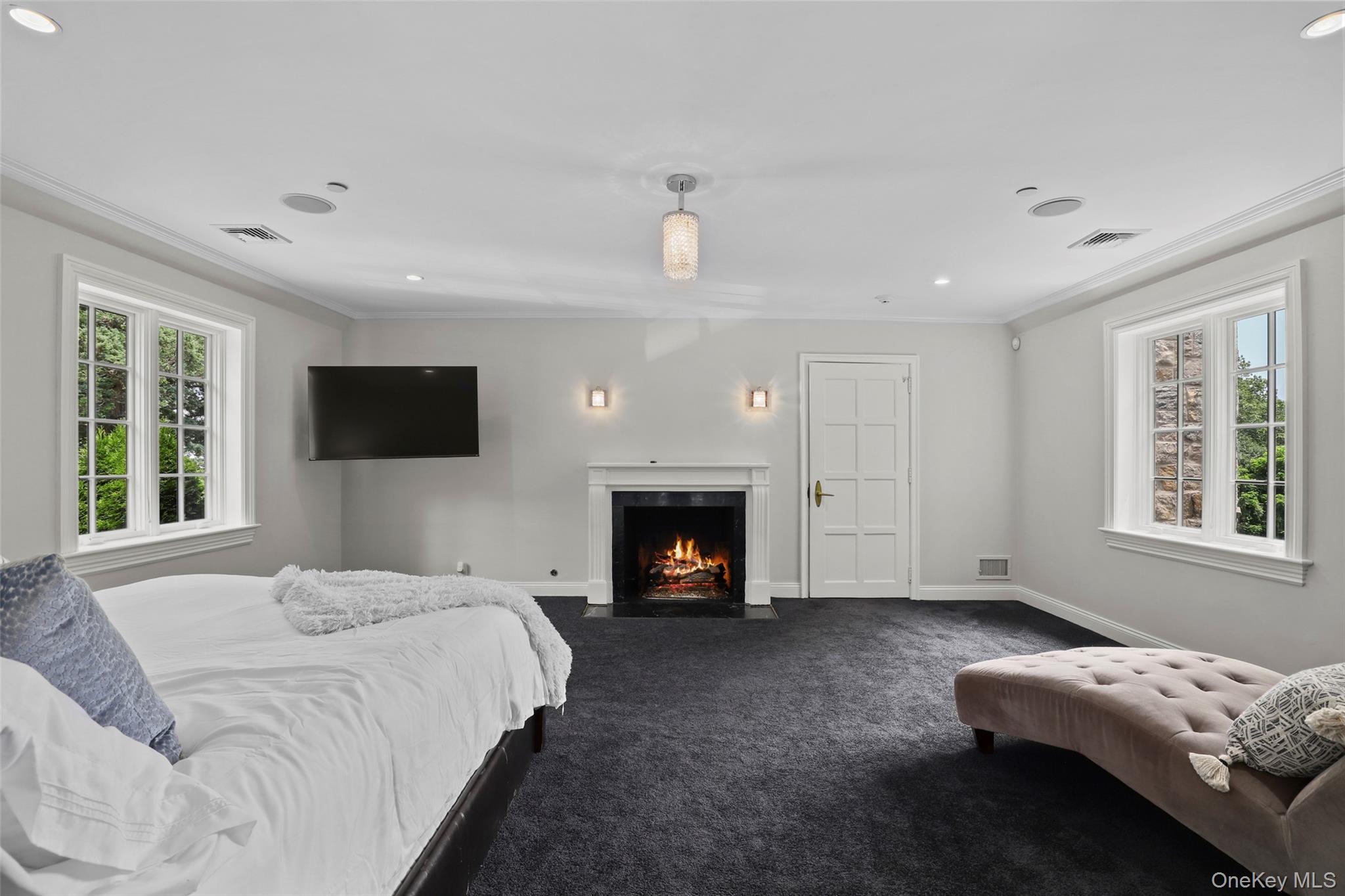 383 Woodlands Road