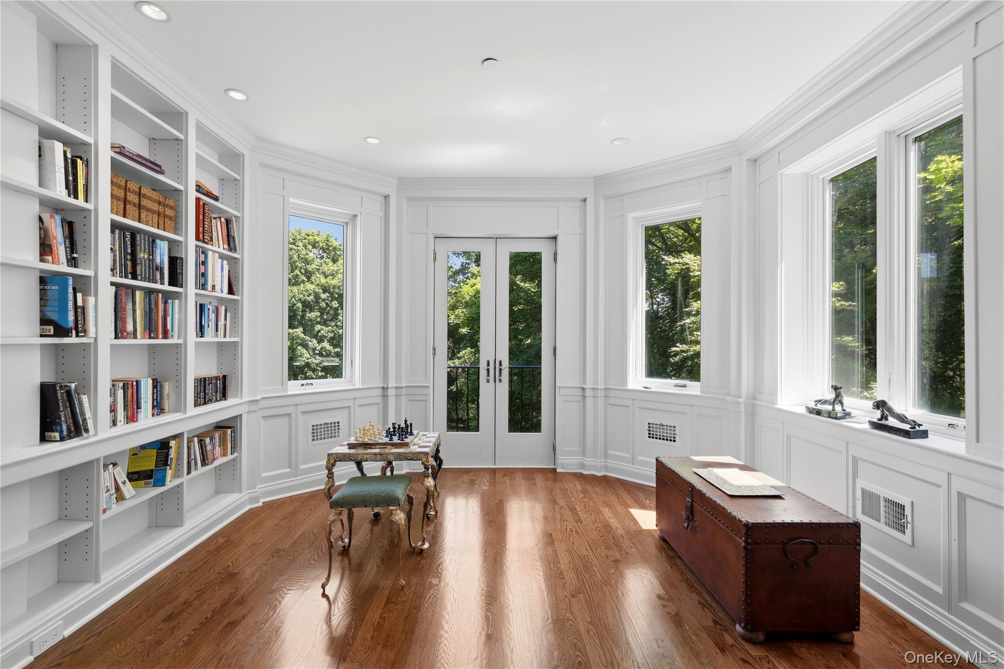 383 Woodlands Road