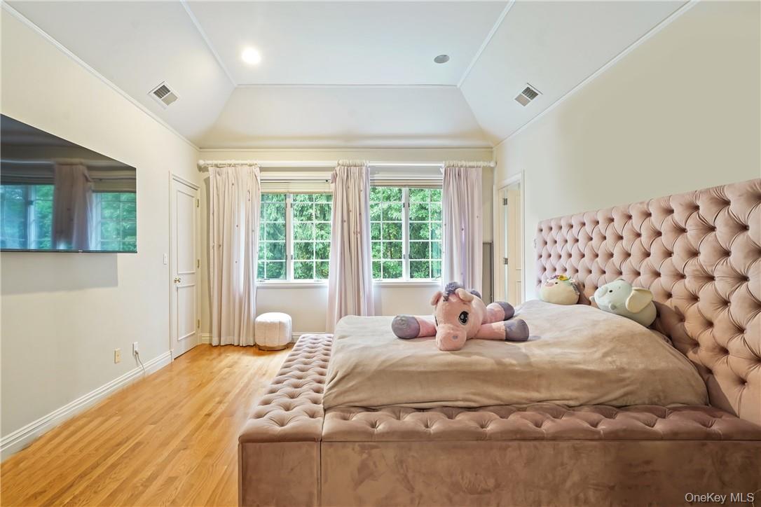 9 Lincoln Woods