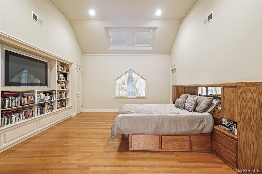 9 Lincoln Woods