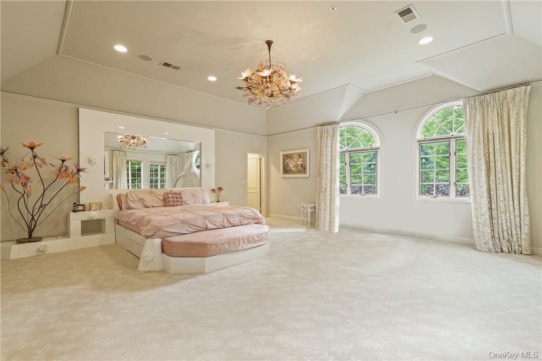 9 Lincoln Woods