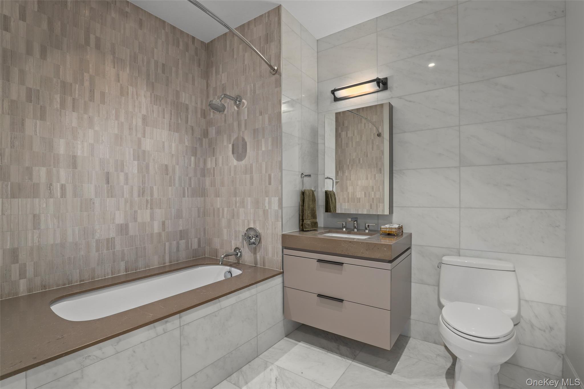 120 Old Post Road Unit: PH-B301