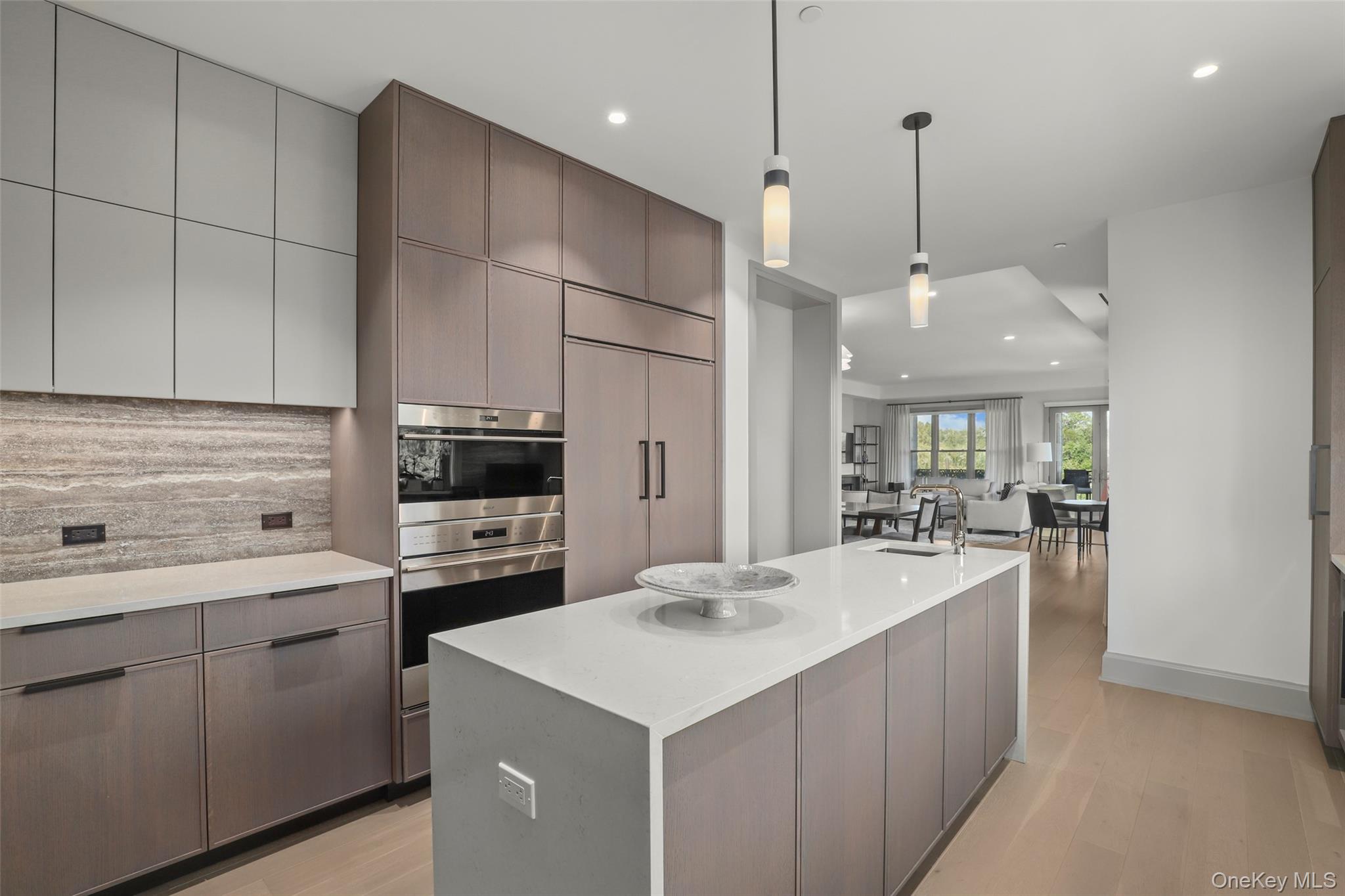 120 Old Post Road Unit: PH-B301