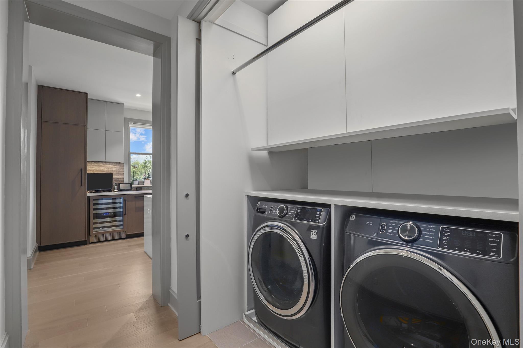 120 Old Post Road Unit: PH-B301