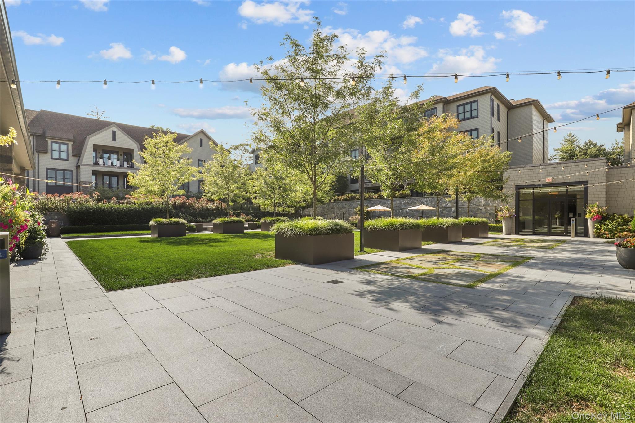 120 Old Post Road Unit: PH-B301