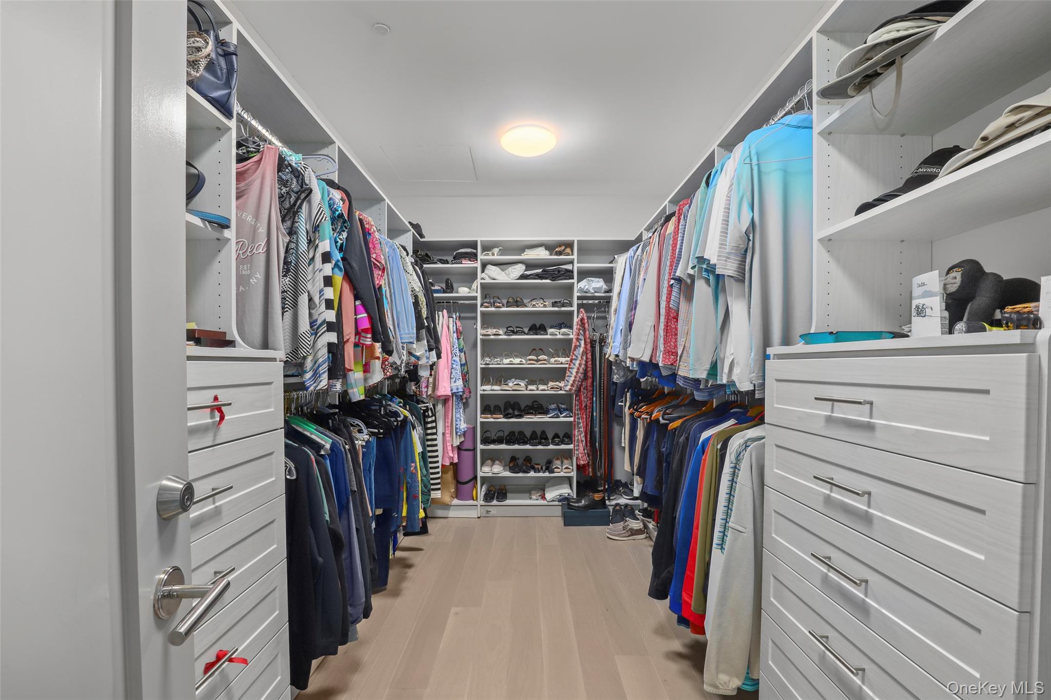 120 Old Post Road Unit: PH-B301