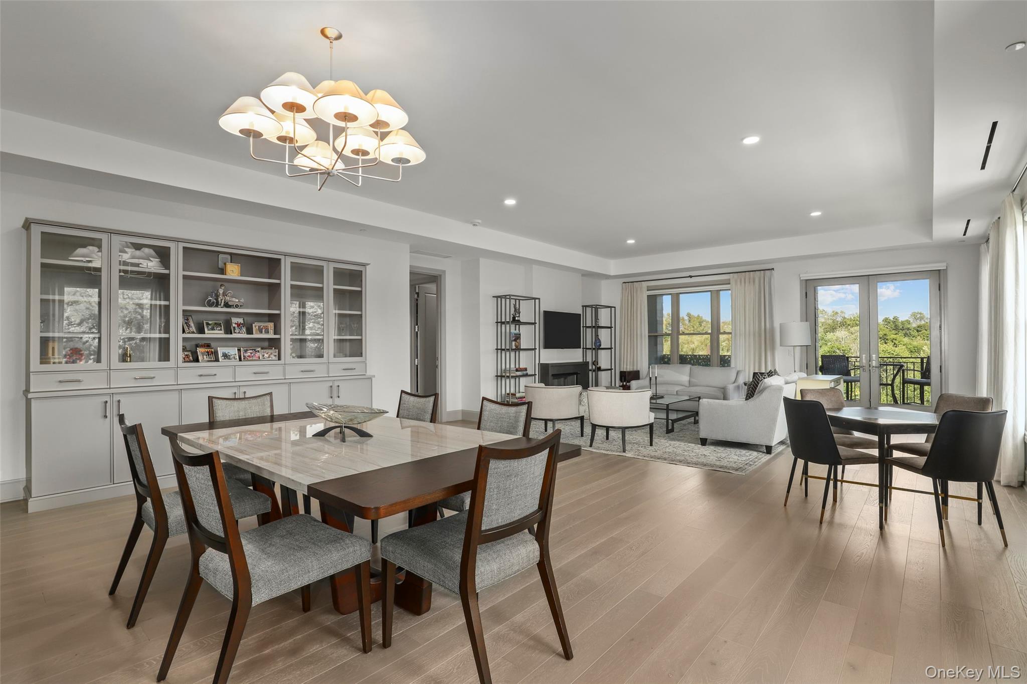 120 Old Post Road Unit: PH-B301