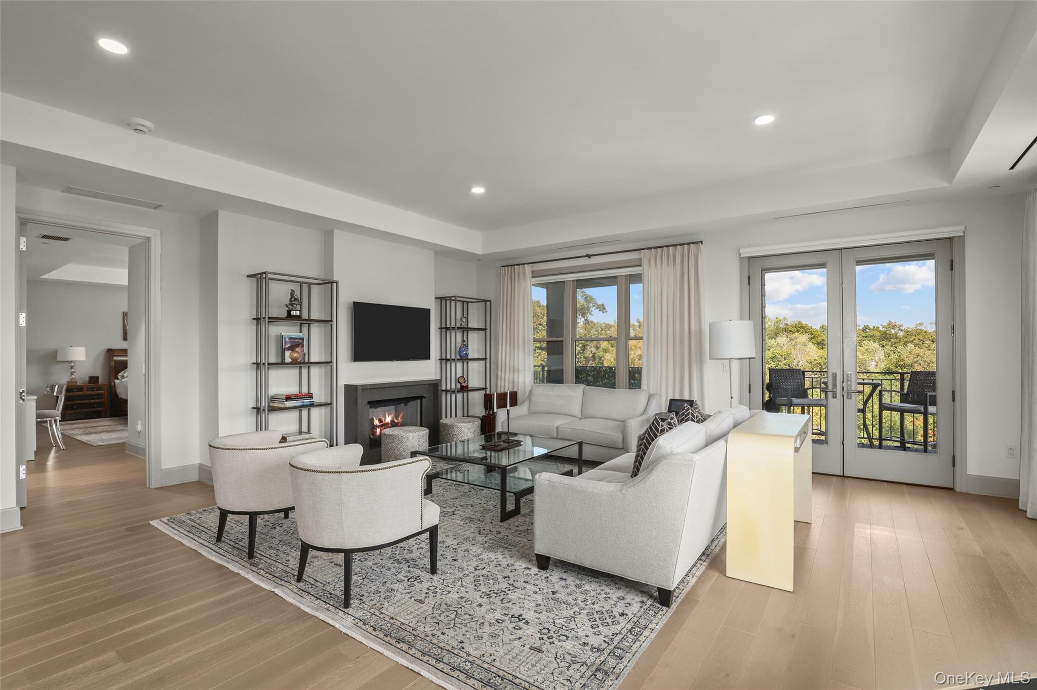 120 Old Post Road Unit: PH-B301