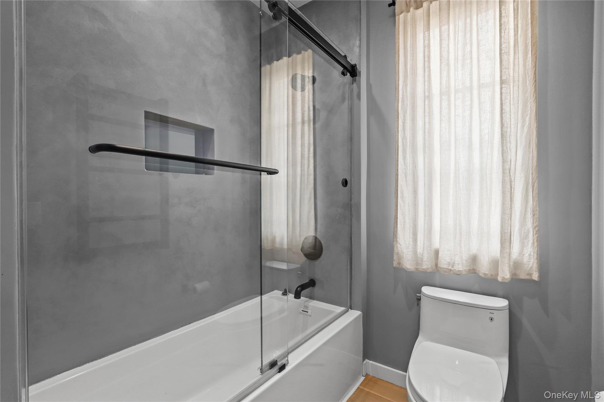 3031 Purchase Street