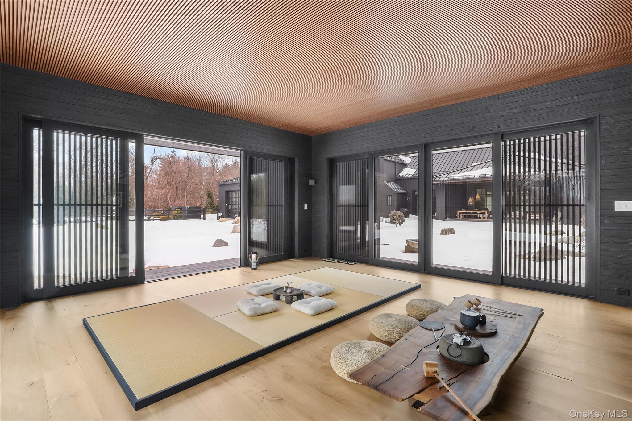 3031 Purchase Street