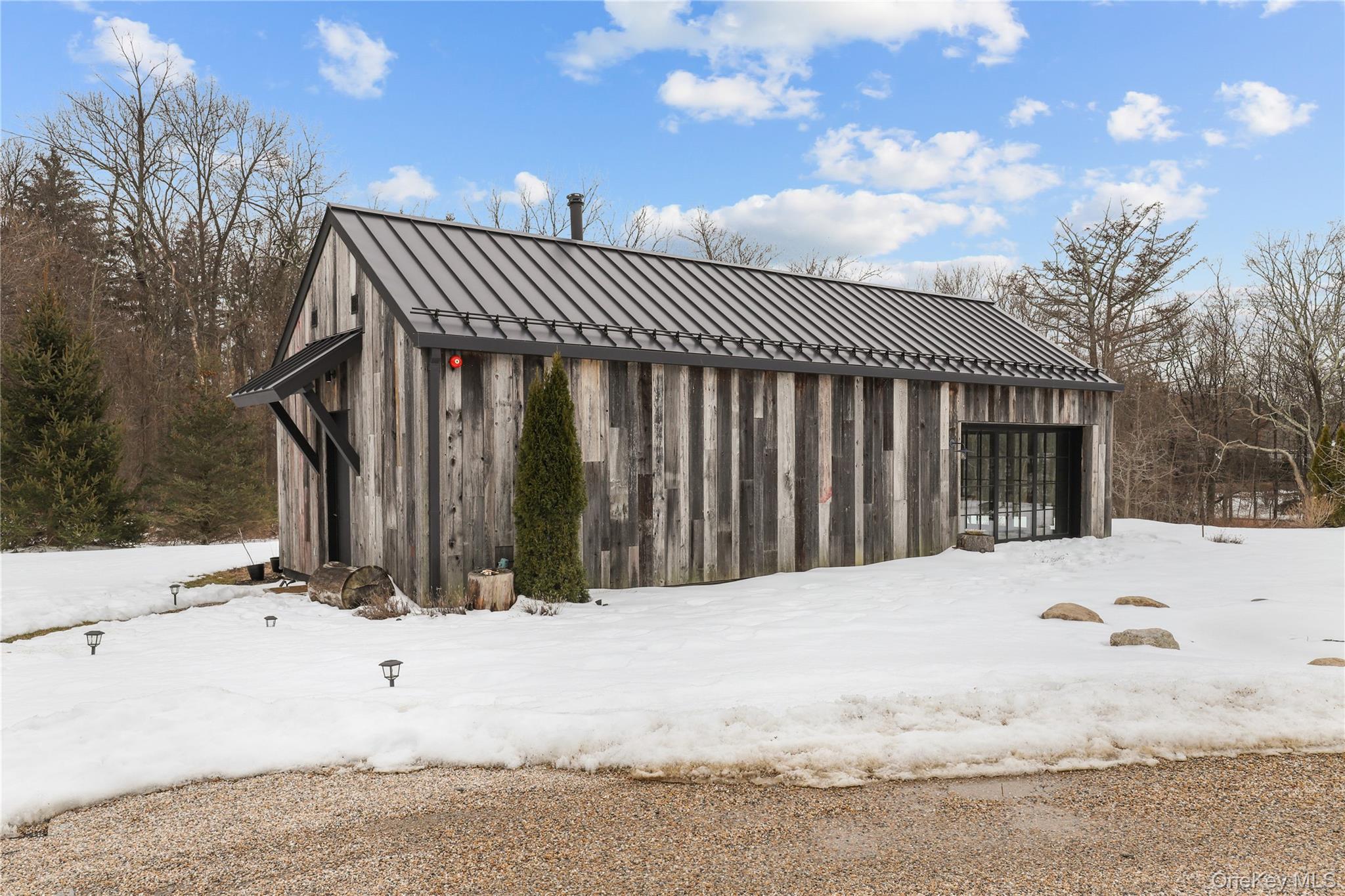 3031 Purchase Street