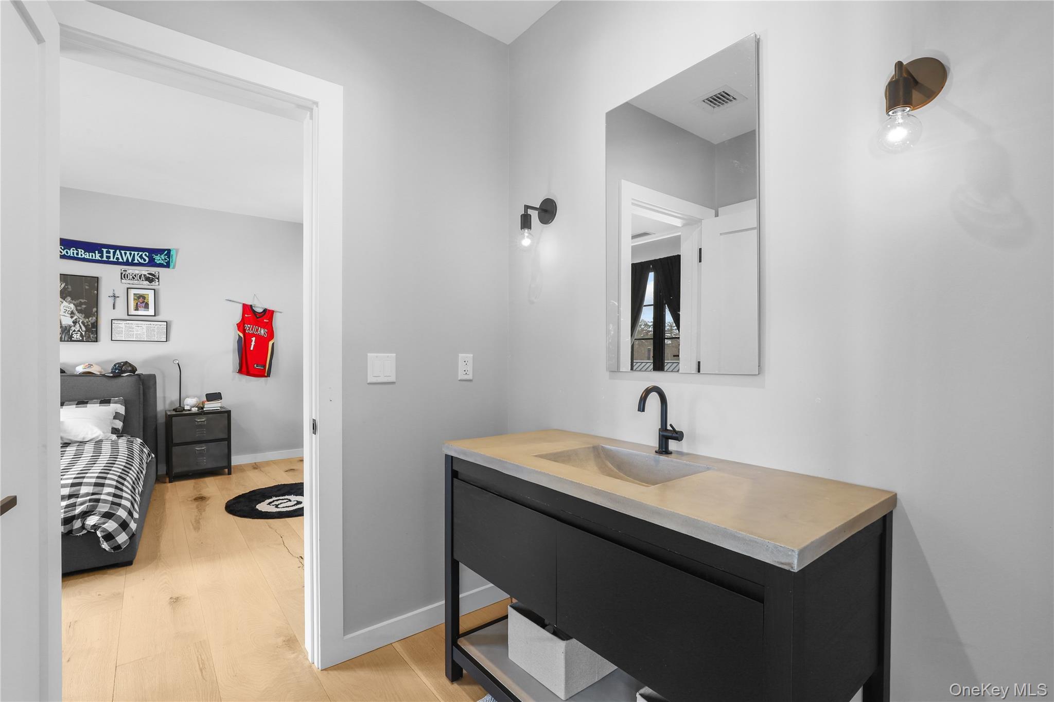 3031 Purchase Street