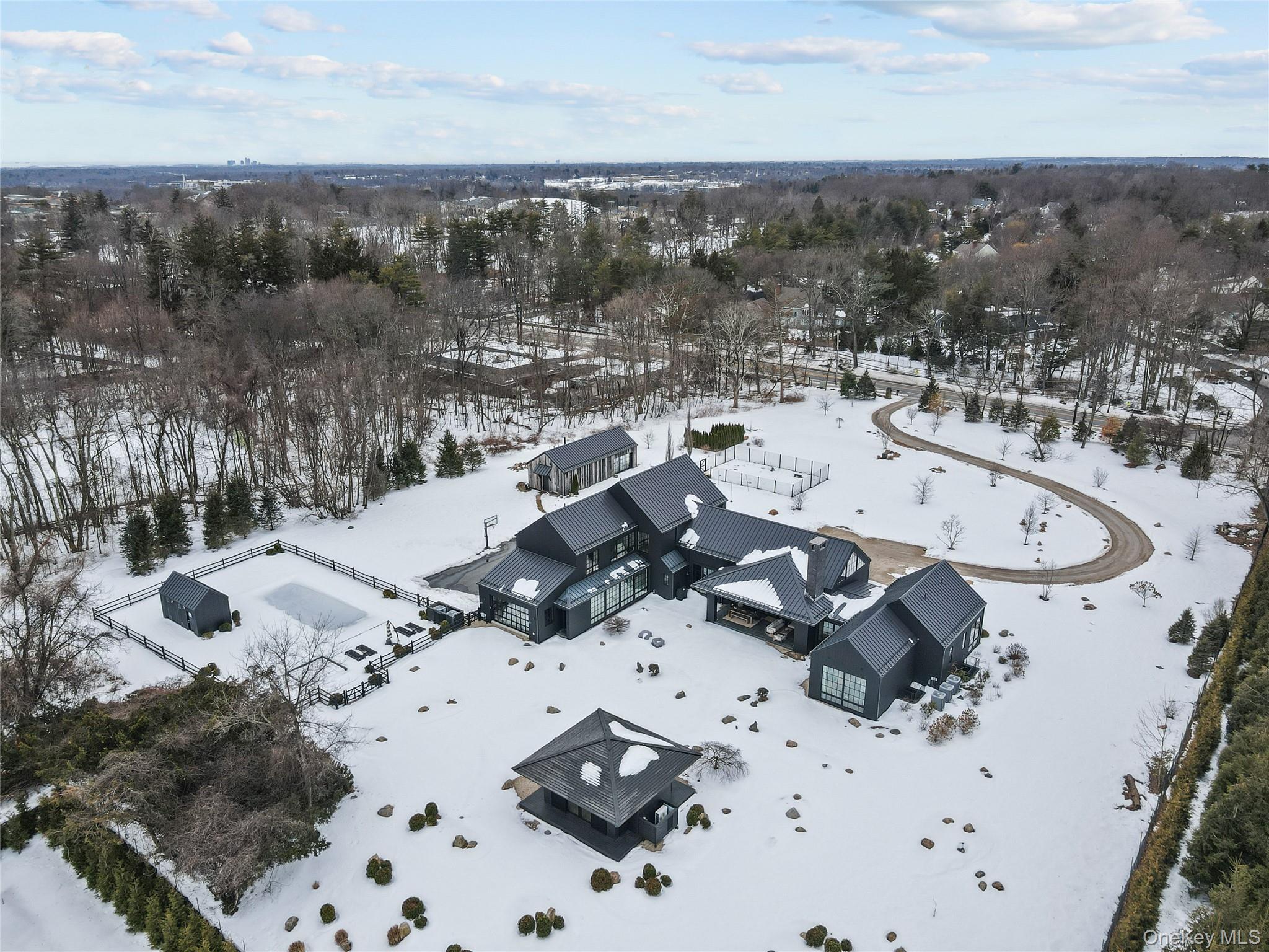 3031 Purchase Street