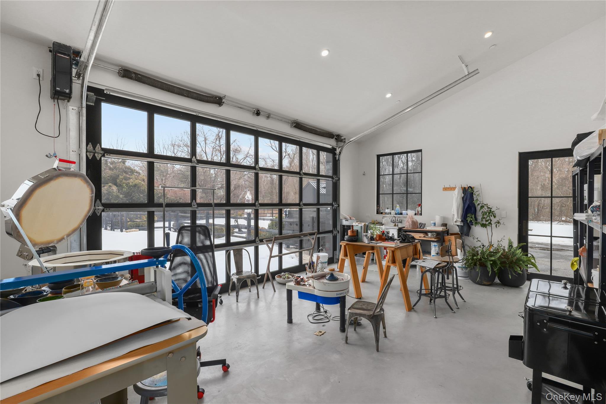 3031 Purchase Street