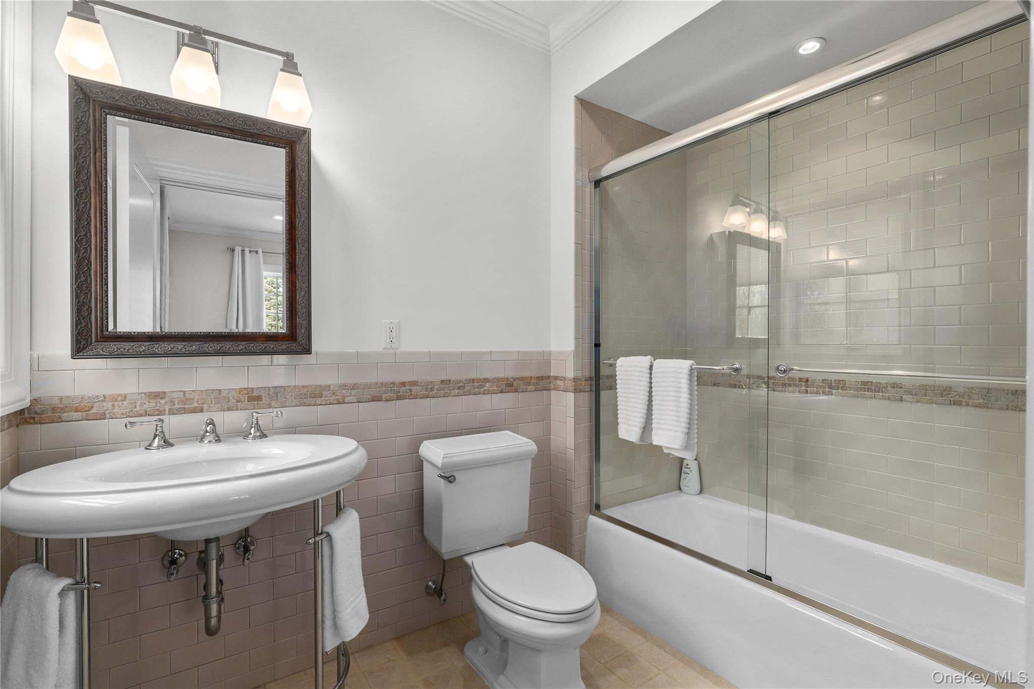 1 Laurelwood Court