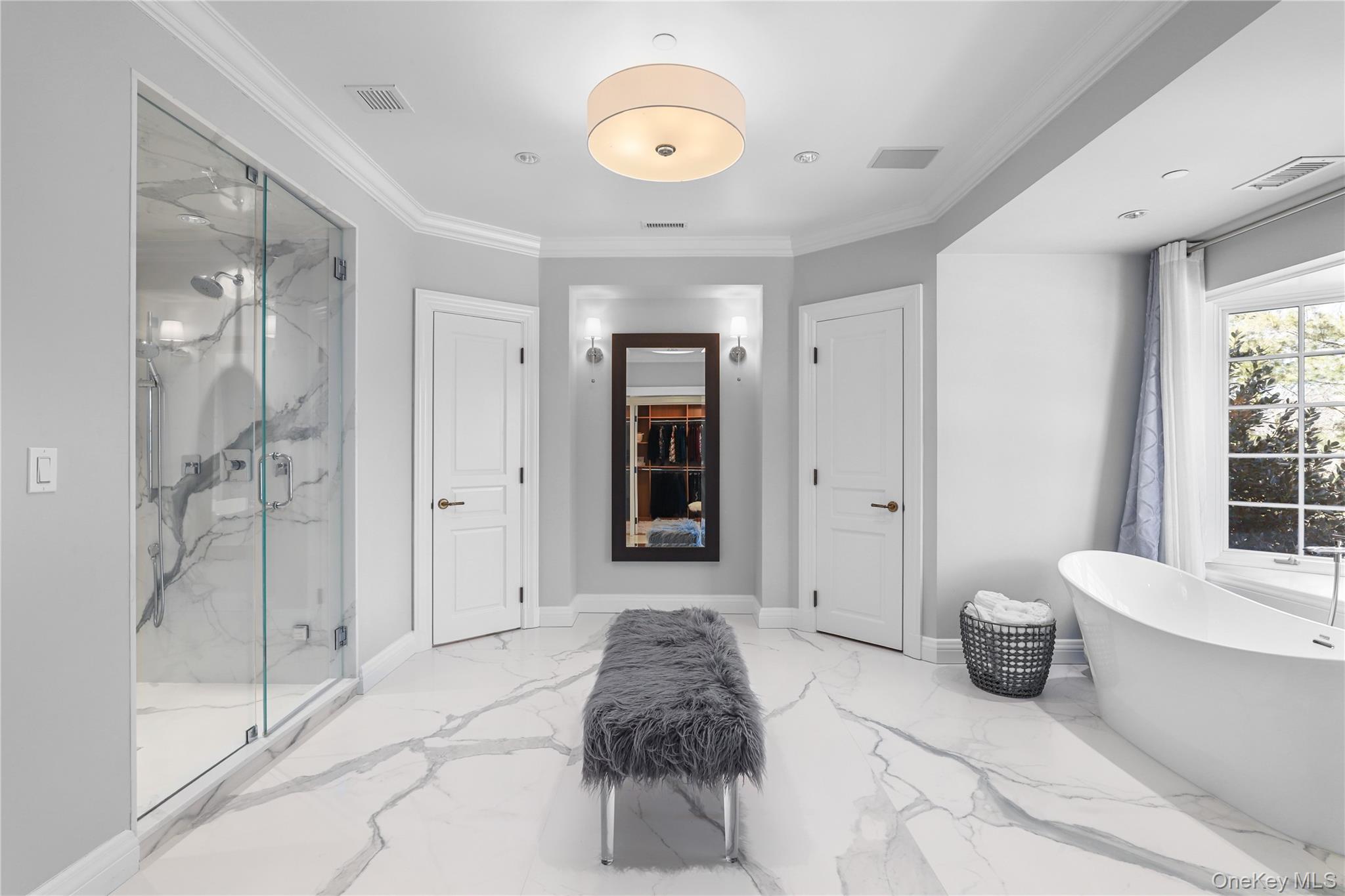 1 Laurelwood Court