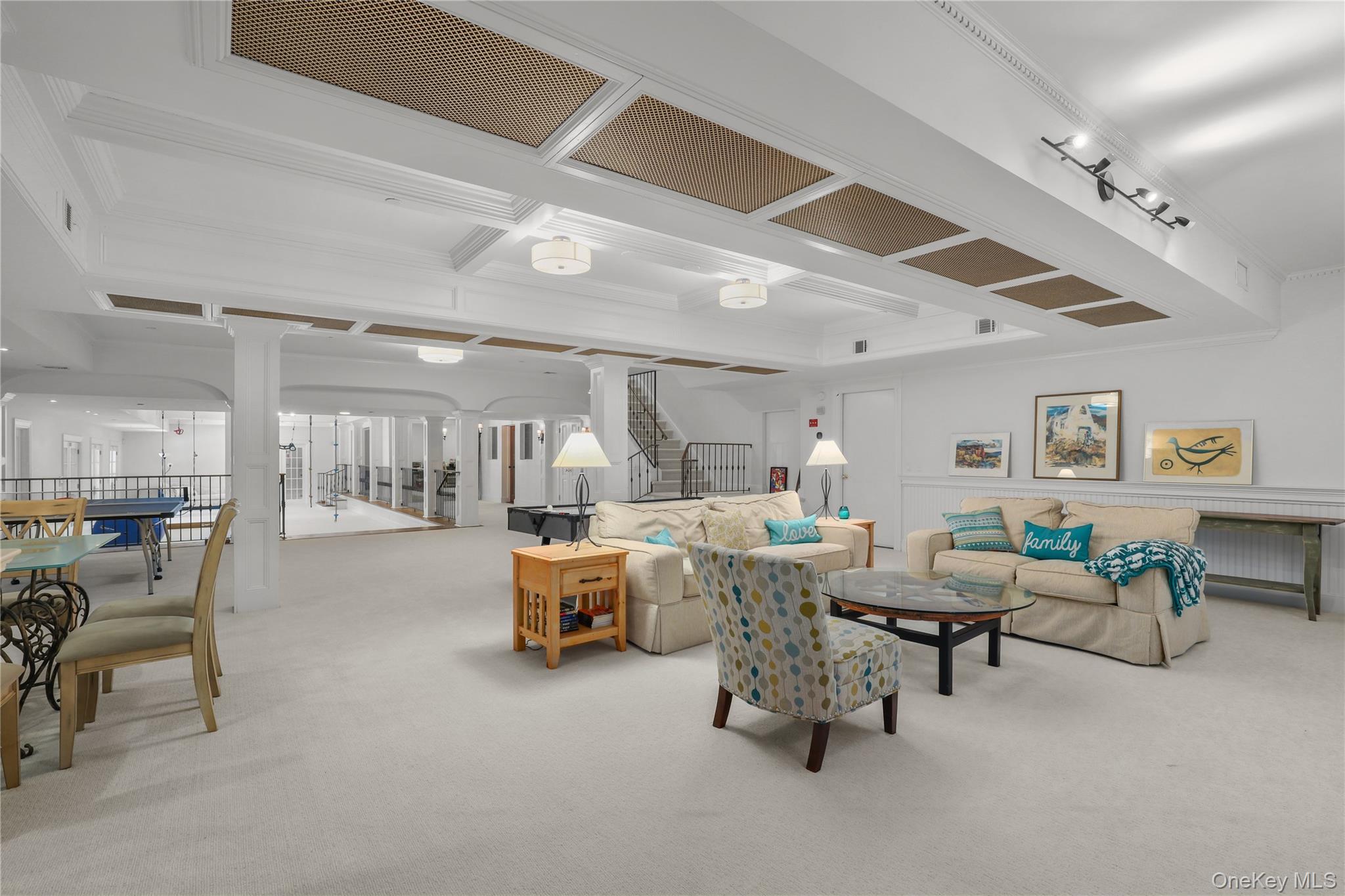 1 Laurelwood Court