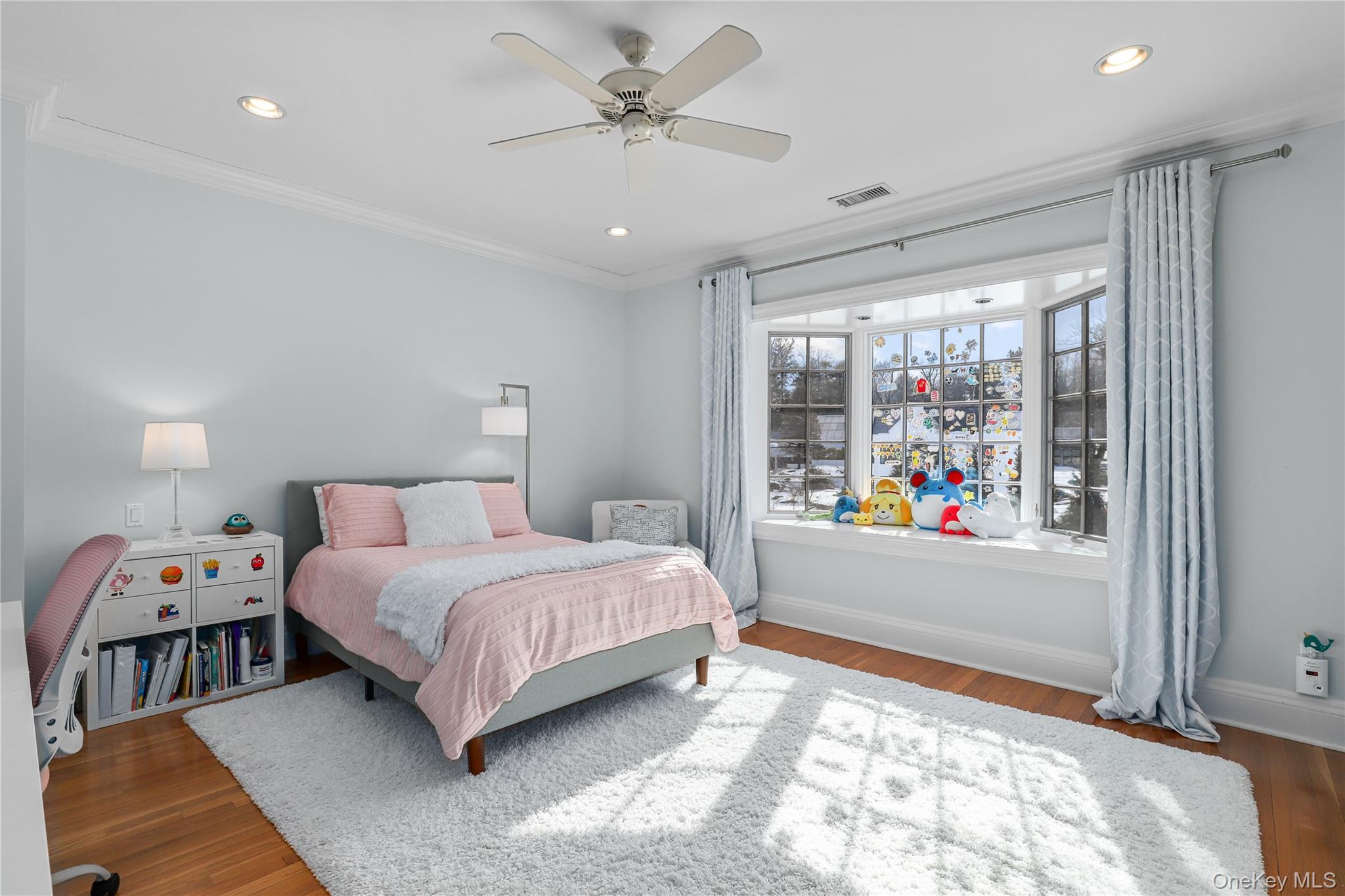 1 Laurelwood Court