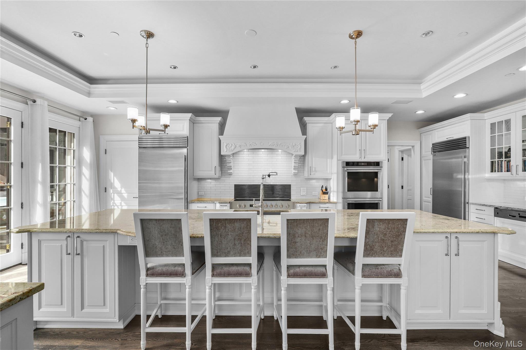 1 Laurelwood Court
