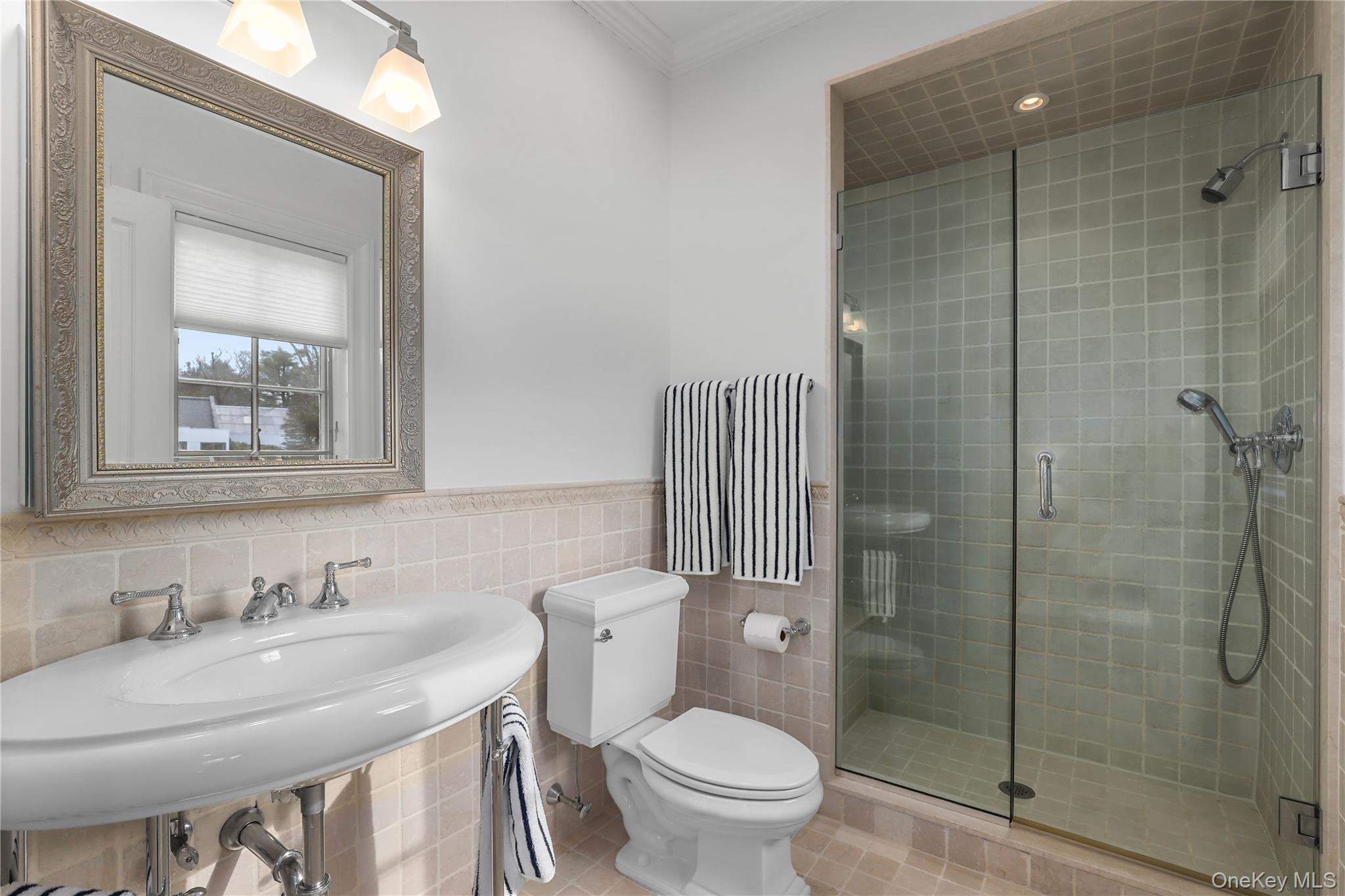 1 Laurelwood Court