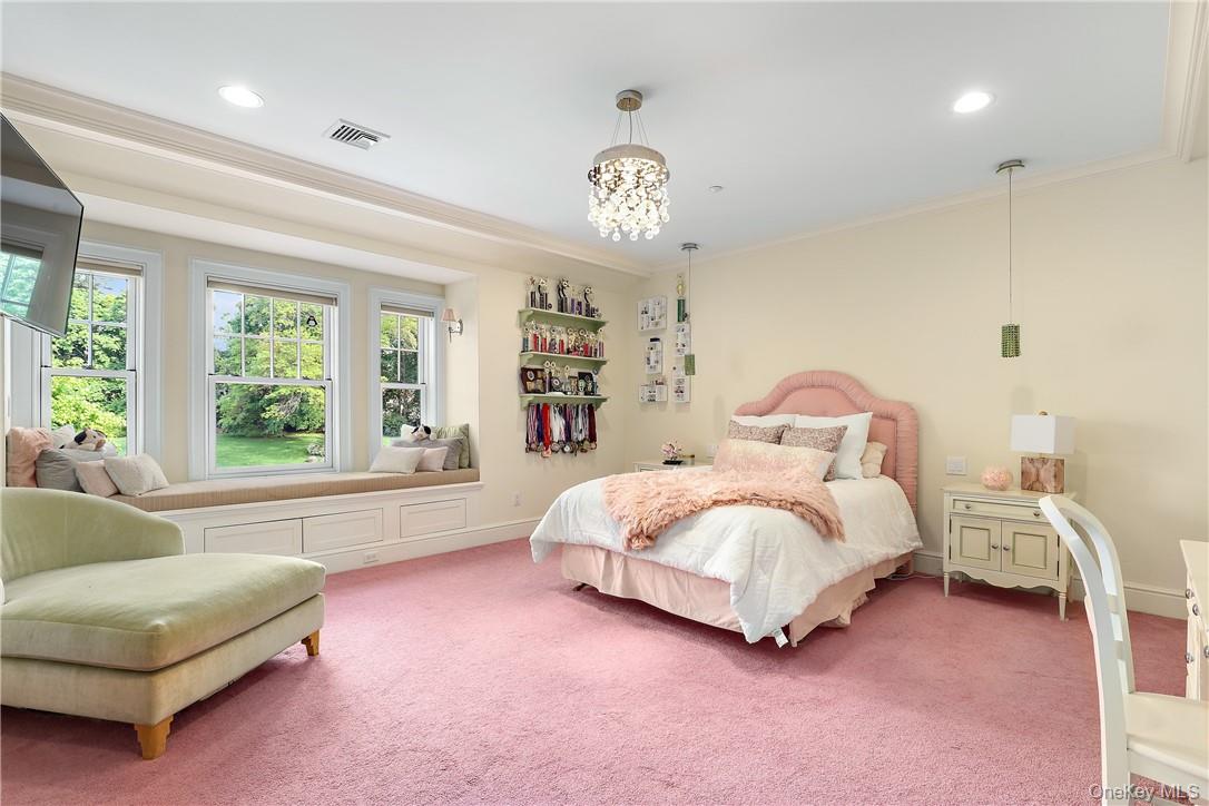 9 Meadow Lane