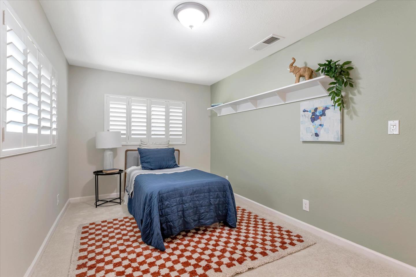 199 Juanita Road