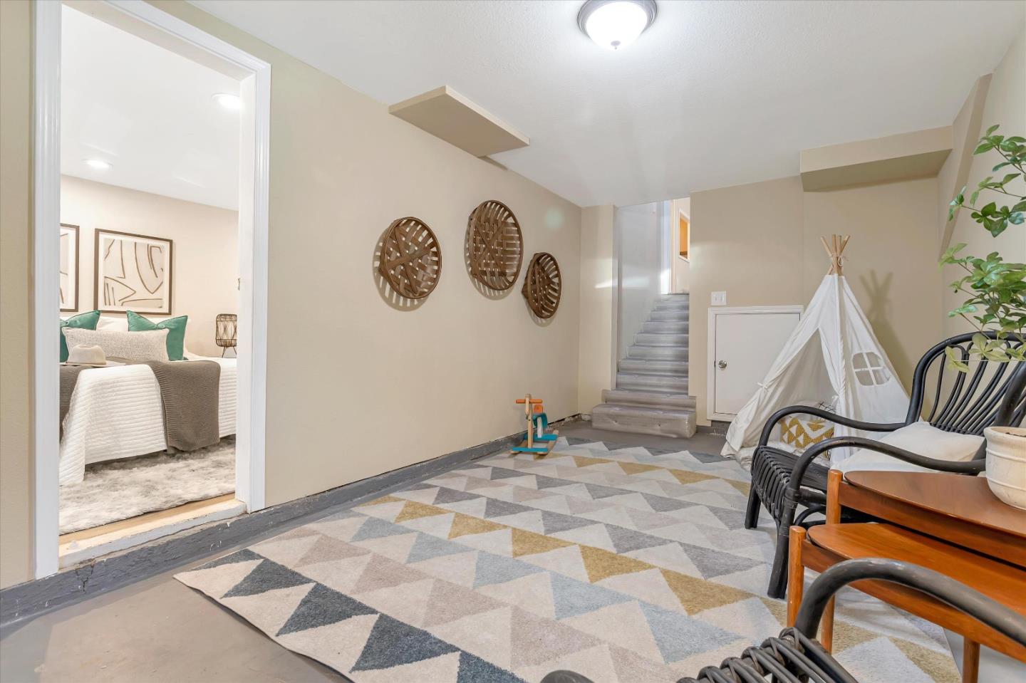 199 Juanita Road