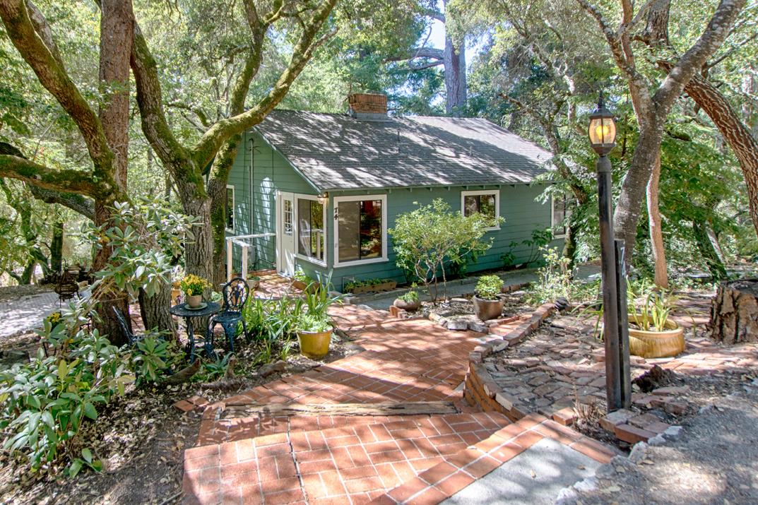 74 Pine Avenue