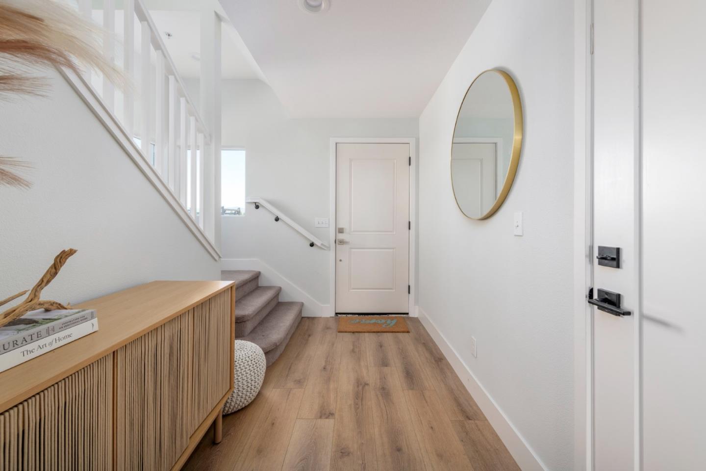 125 Skyline Vista Way