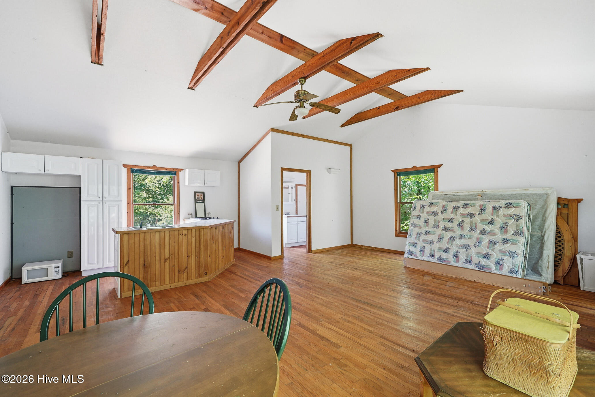 562 Sunny Lane